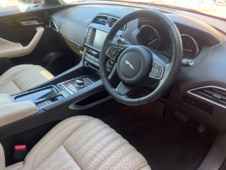 /photos/10882/3cf5e1d0-d5f1-46bd-8932-3fbb03c96a8e_i320x240.jpg
