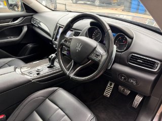 /photos/10882/4e441e38-7db1-470a-815a-771ea2b7d8eb_i320x240.jpg