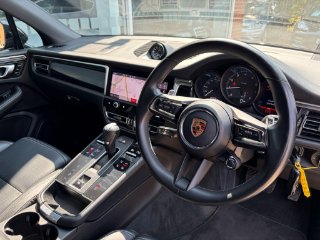/photos/10882/8ba6e293-ba06-44dd-85f2-eb94167c4c3f_i320x240.jpg