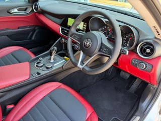 /photos/10882/a8f25941-76da-4c99-a32f-03380c973203_i320x240.jpg