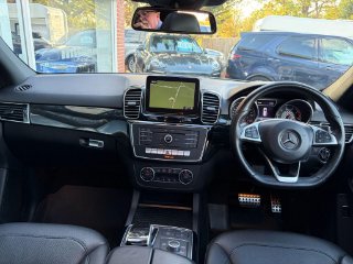 /photos/10882/f418f574-5ed3-49fa-8262-abf643384b3a_i320x240.jpg